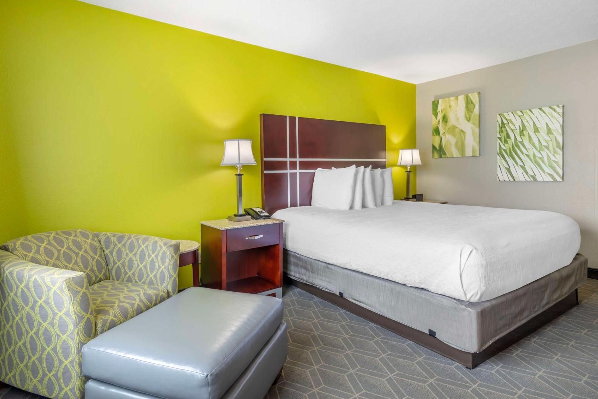 Best Western Auburn/Opelika Inn Екстериор снимка