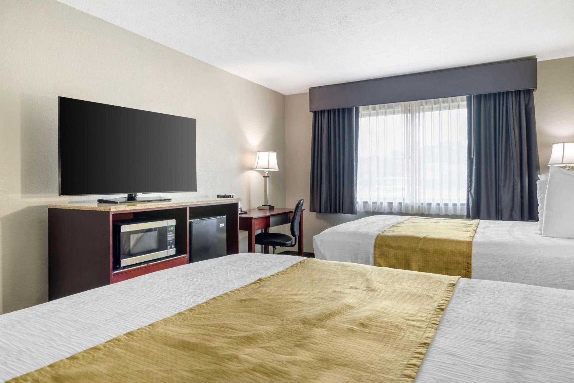 Best Western Auburn/Opelika Inn Екстериор снимка