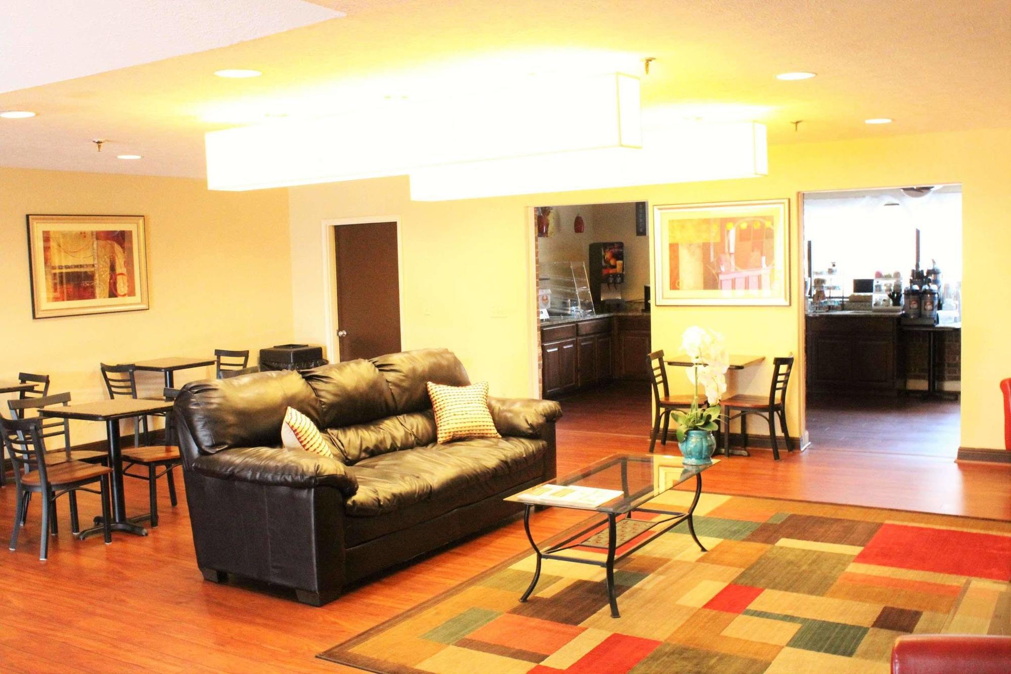 Best Western Auburn/Opelika Inn Екстериор снимка