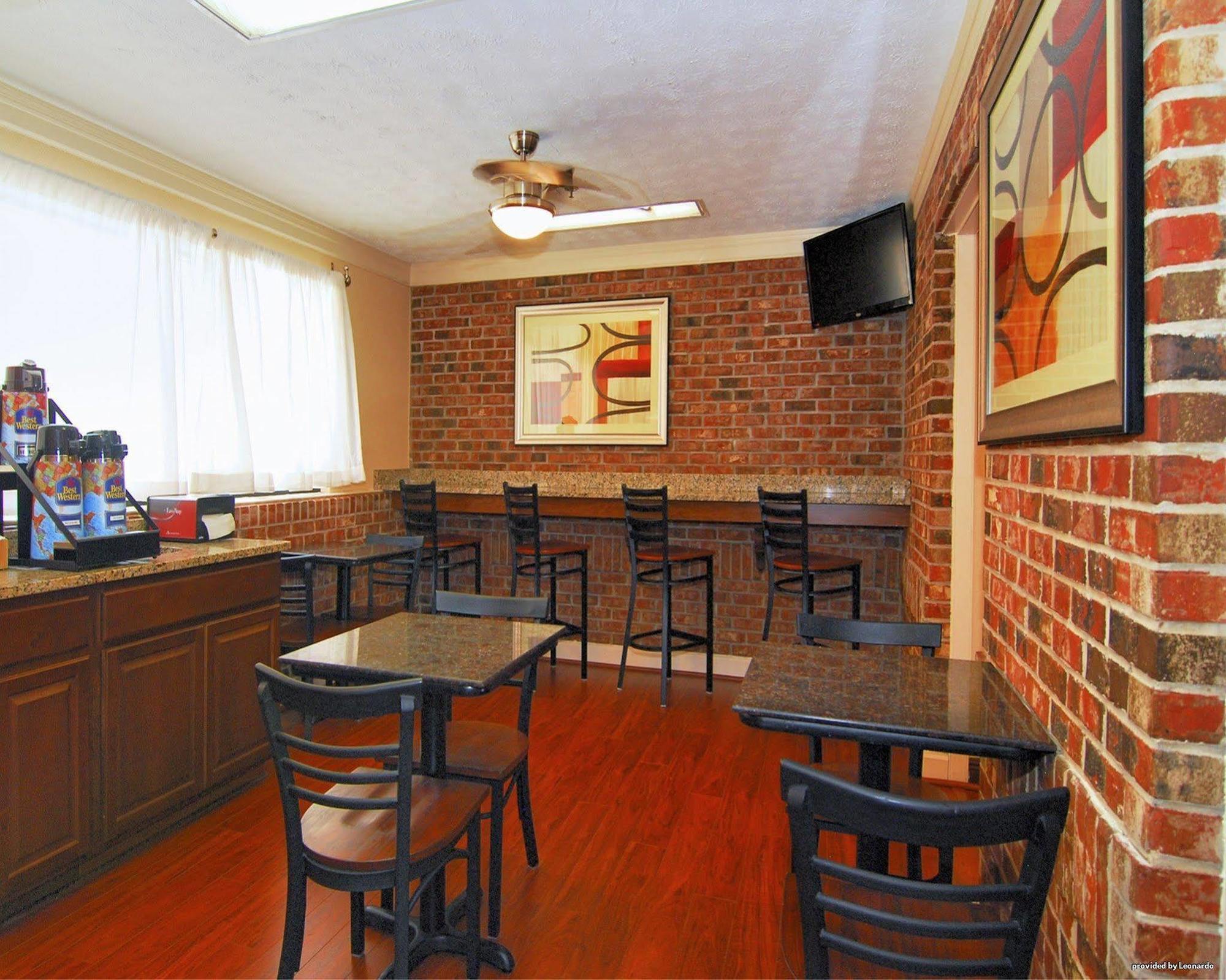 Best Western Auburn/Opelika Inn Екстериор снимка