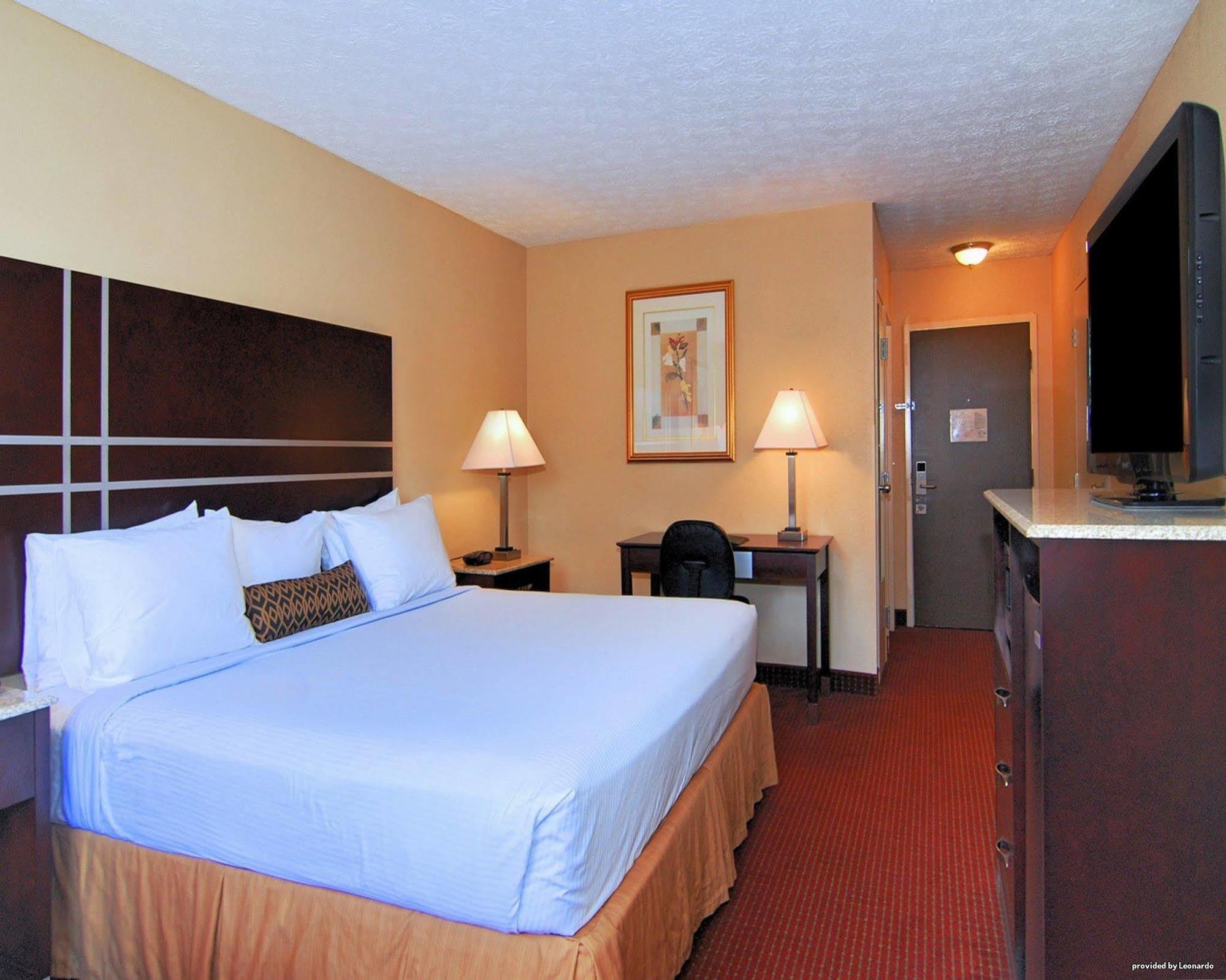 Best Western Auburn/Opelika Inn Екстериор снимка