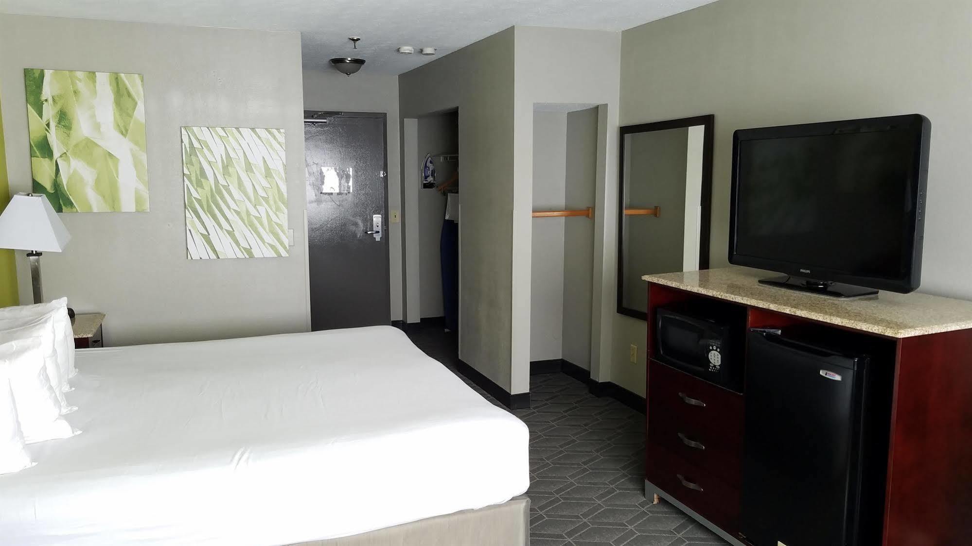 Best Western Auburn/Opelika Inn Екстериор снимка